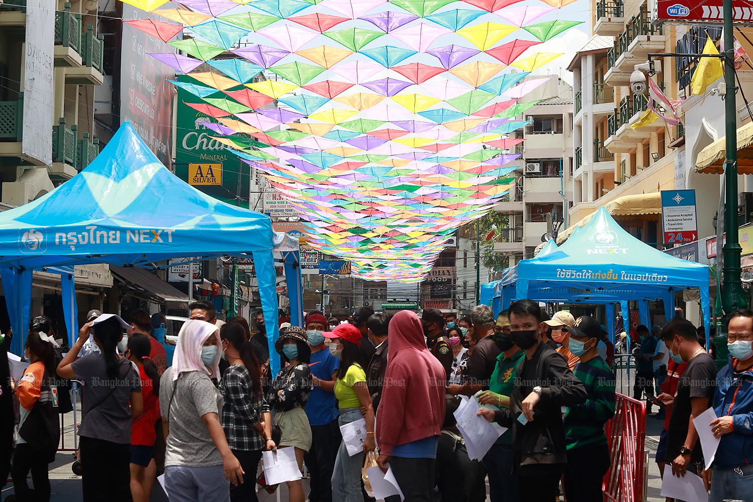 Thailand Kaji Lockdown Parsial di Bangkok